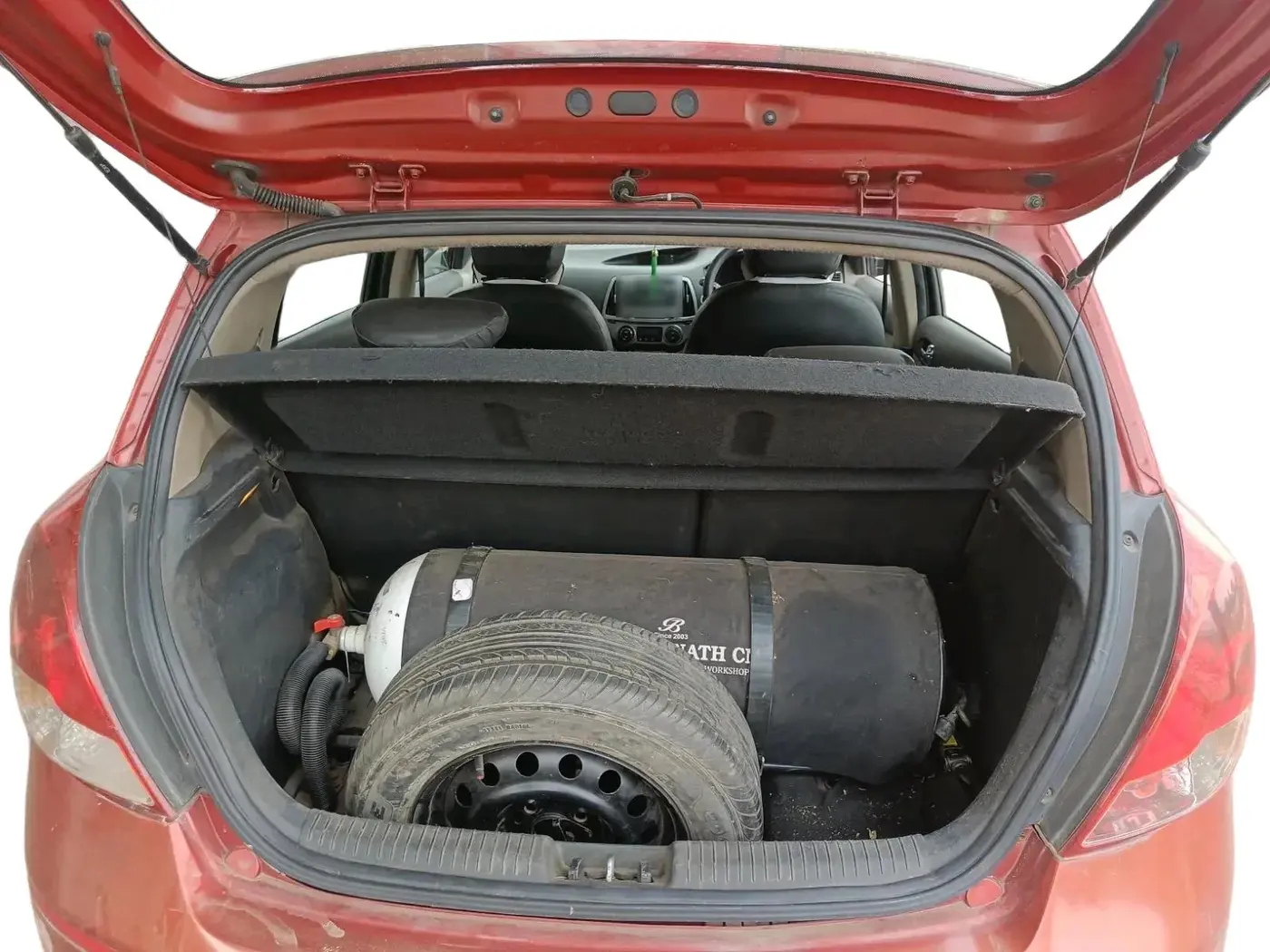 2014 Hyundai Elite i20 ASTA 1.2, CNG, Manual, 1,08,955 km, exterior