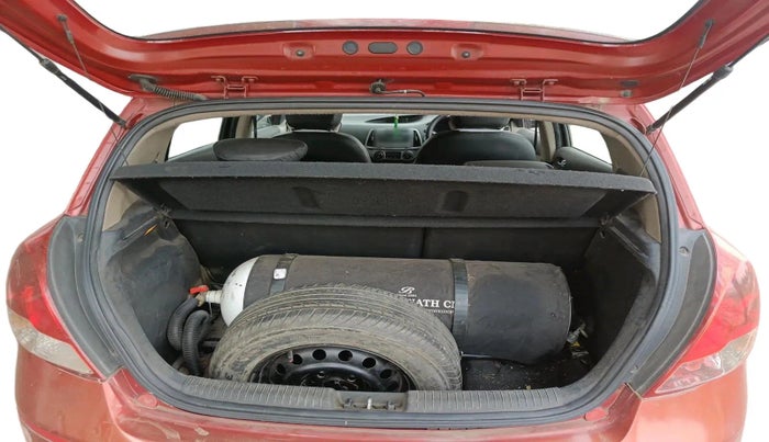 2014 Hyundai Elite i20 ASTA 1.2, CNG, Manual, 1,08,663 km, exterior