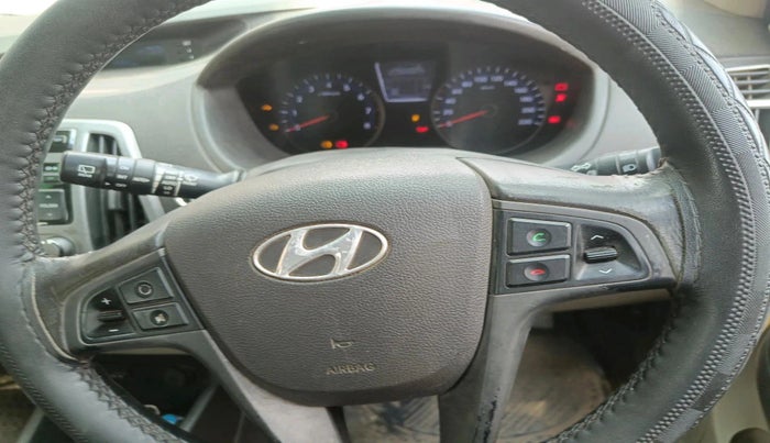 2014 Hyundai Elite i20 ASTA 1.2, CNG, Manual, 1,08,663 km, interior