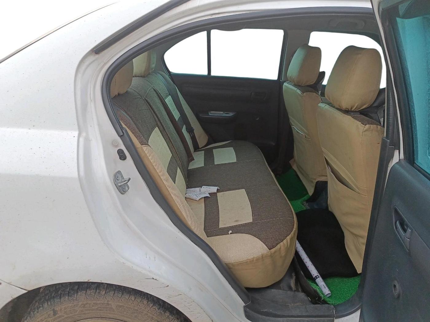 2015 Maruti Swift Dzire TOUR DIESEL, Diesel, Manual, 1,70,527 km, interior