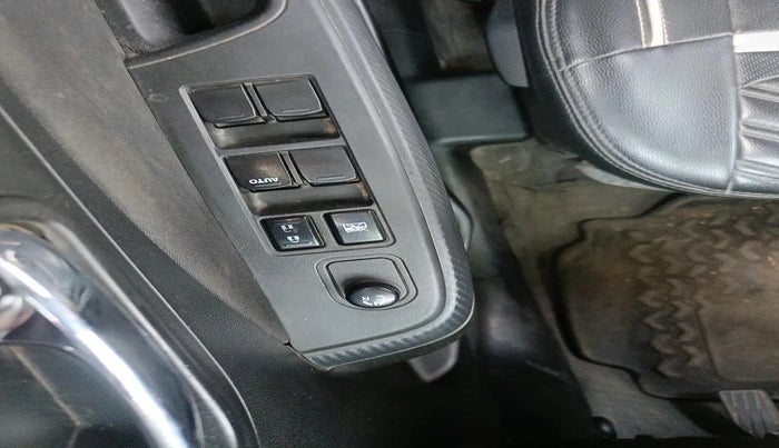 2022 Maruti Swift VXI, Petrol, Manual, 80,646 km, interior