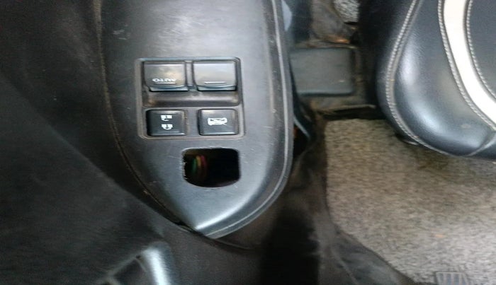 2016 Maruti Baleno SIGMA DIESEL 1.3, Diesel, Manual, 1,57,667 km, interior