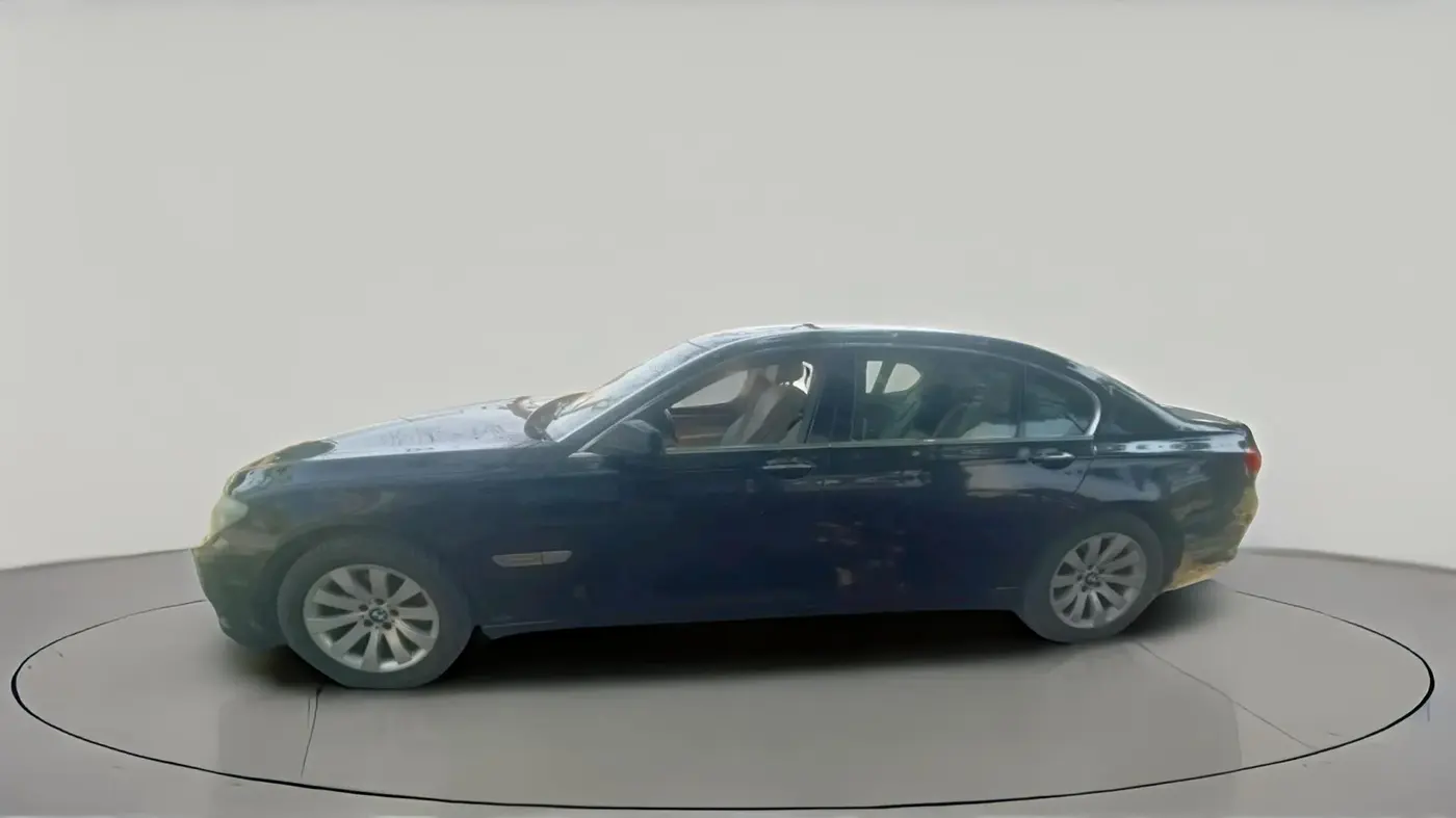 2009 BMW 7 Series 730Ld, Diesel, Automatic, 1,16,221 km, exterior