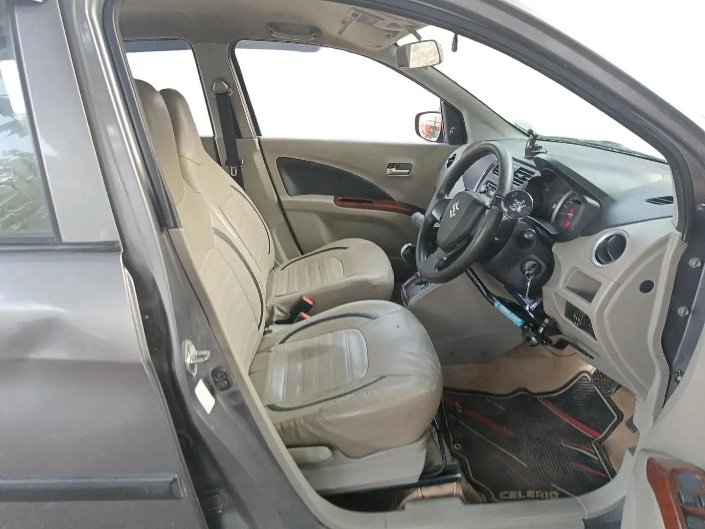 2017 Maruti Celerio VXI AMT, Petrol, Automatic, 1,79,932 km, interior