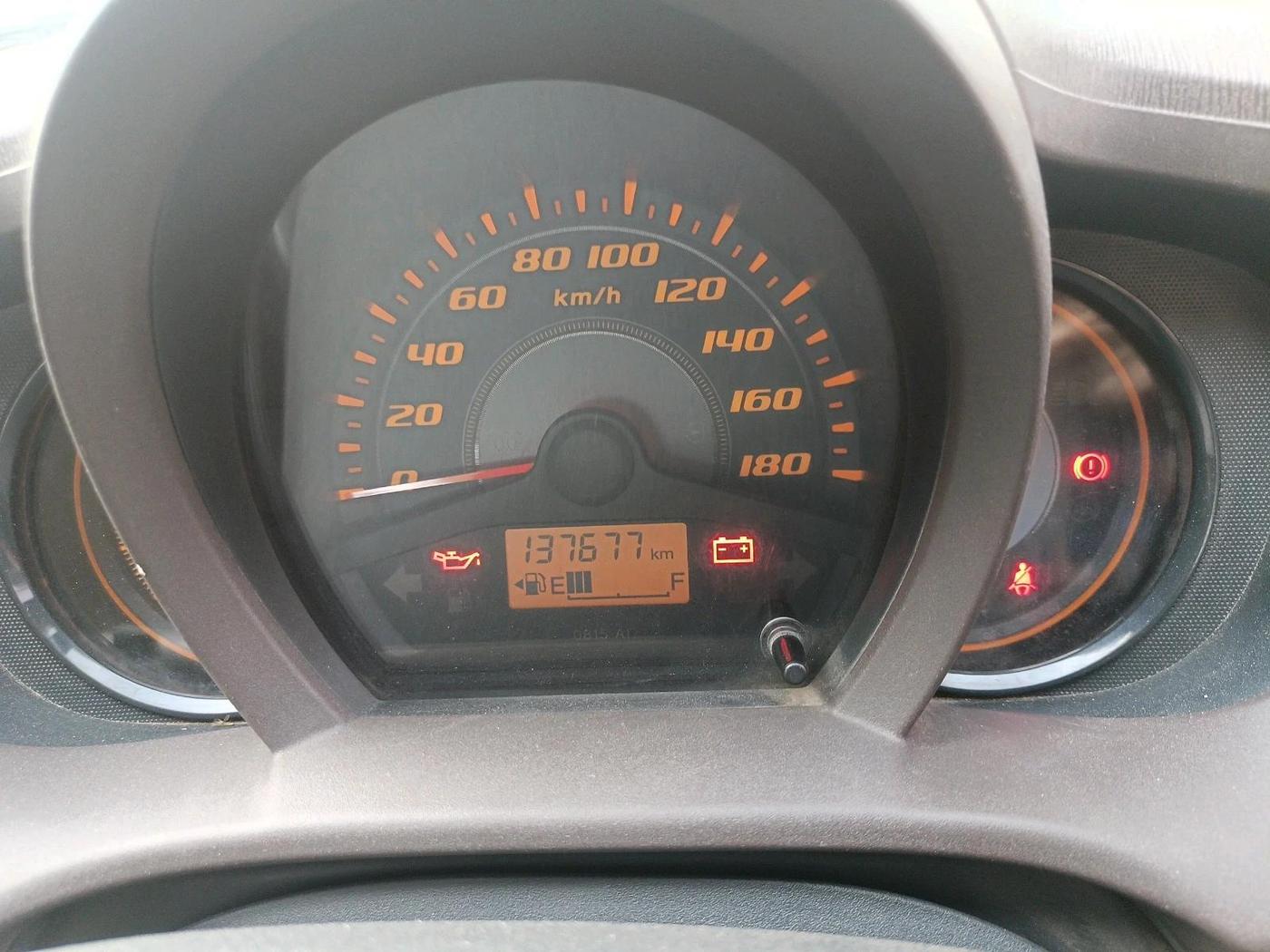 2013 Honda Amaze 1.5L I-DTEC EX, Diesel, Manual, 1,37,677 km, interior