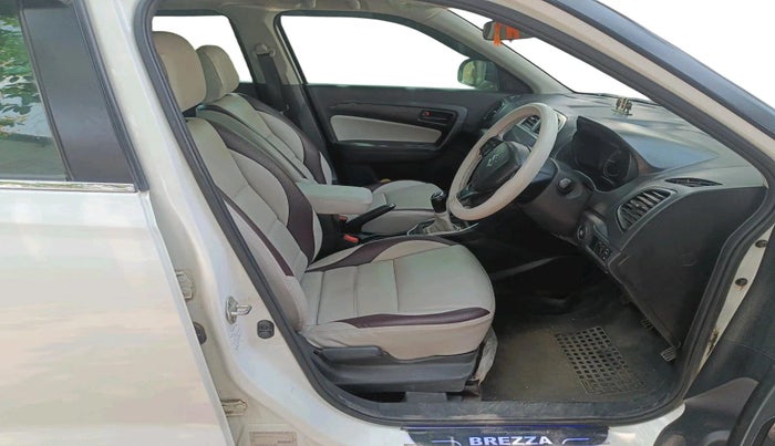 2021 Maruti Vitara Brezza VXI, Petrol, Manual, 1,66,460 km, interior