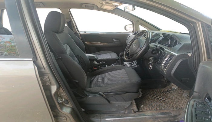 2017 Tata Hexa XM 4X2 7 STR, Diesel, Manual, 2,75,831 km, interior