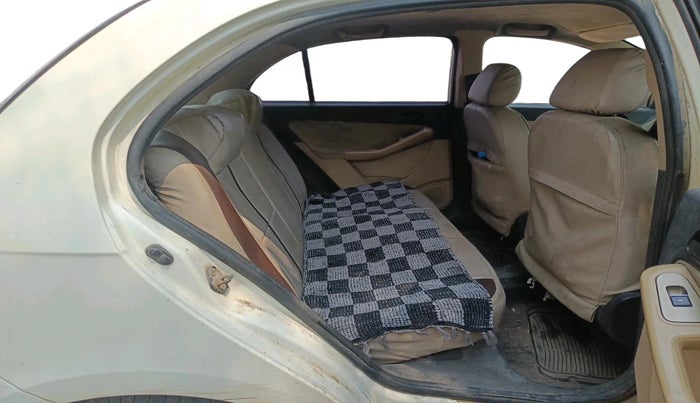 2012 Tata Indica Vista VX QUADRAJET, Diesel, Manual, 2,68,629 km, interior