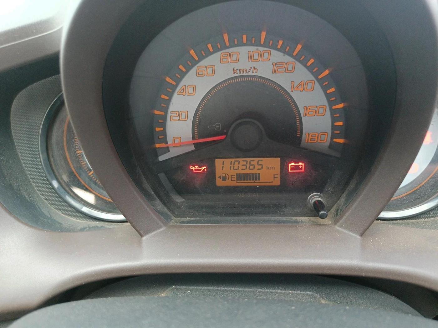 2012 Honda Brio S MT, Petrol, Manual, 1,10,365 km, interior