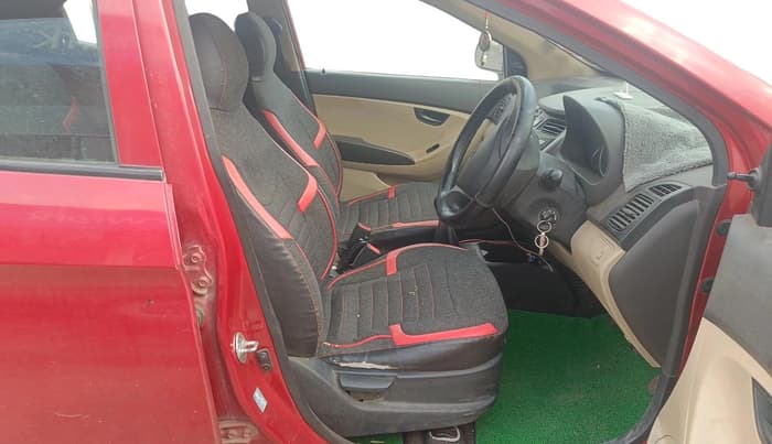 2017 Hyundai Eon MAGNA +, Petrol, Manual, 68,979 km, interior