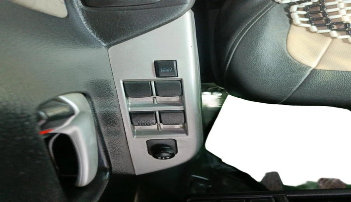 2016 Maruti Wagon R 1.0 VXI, Petrol, Manual, 1,09,815 km, interior