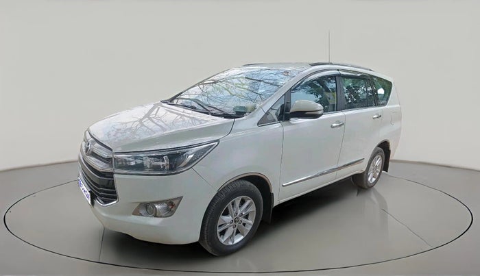 2017 Toyota Innova Crysta 2.4 VX 8 STR, Diesel, Manual, 2,84,187 km, exterior