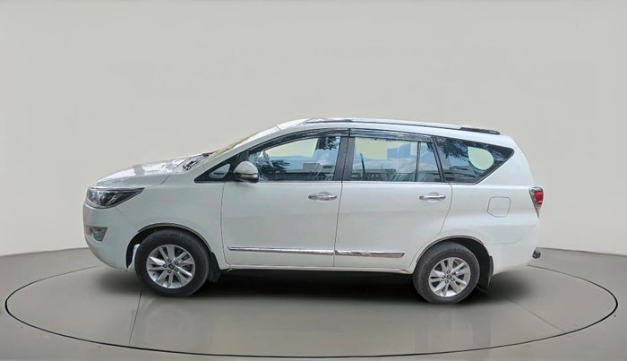 2017 Toyota Innova Crysta 2.4 VX 8 STR, Diesel, Manual, 2,84,187 km, exterior