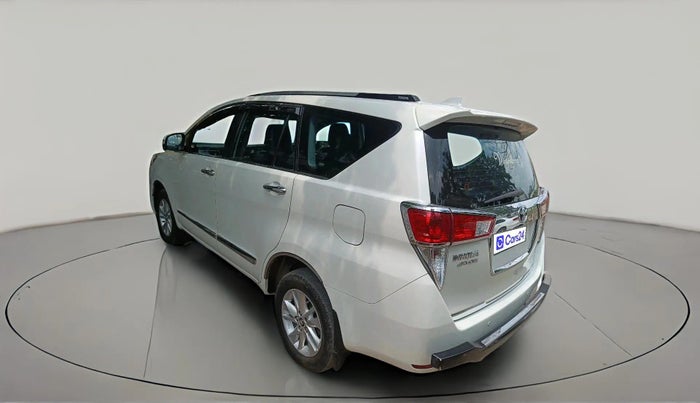 2017 Toyota Innova Crysta 2.4 VX 8 STR, Diesel, Manual, 2,84,187 km, exterior