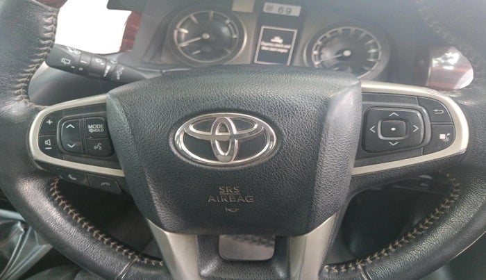 2017 Toyota Innova Crysta 2.4 VX 8 STR, Diesel, Manual, 2,84,187 km, interior