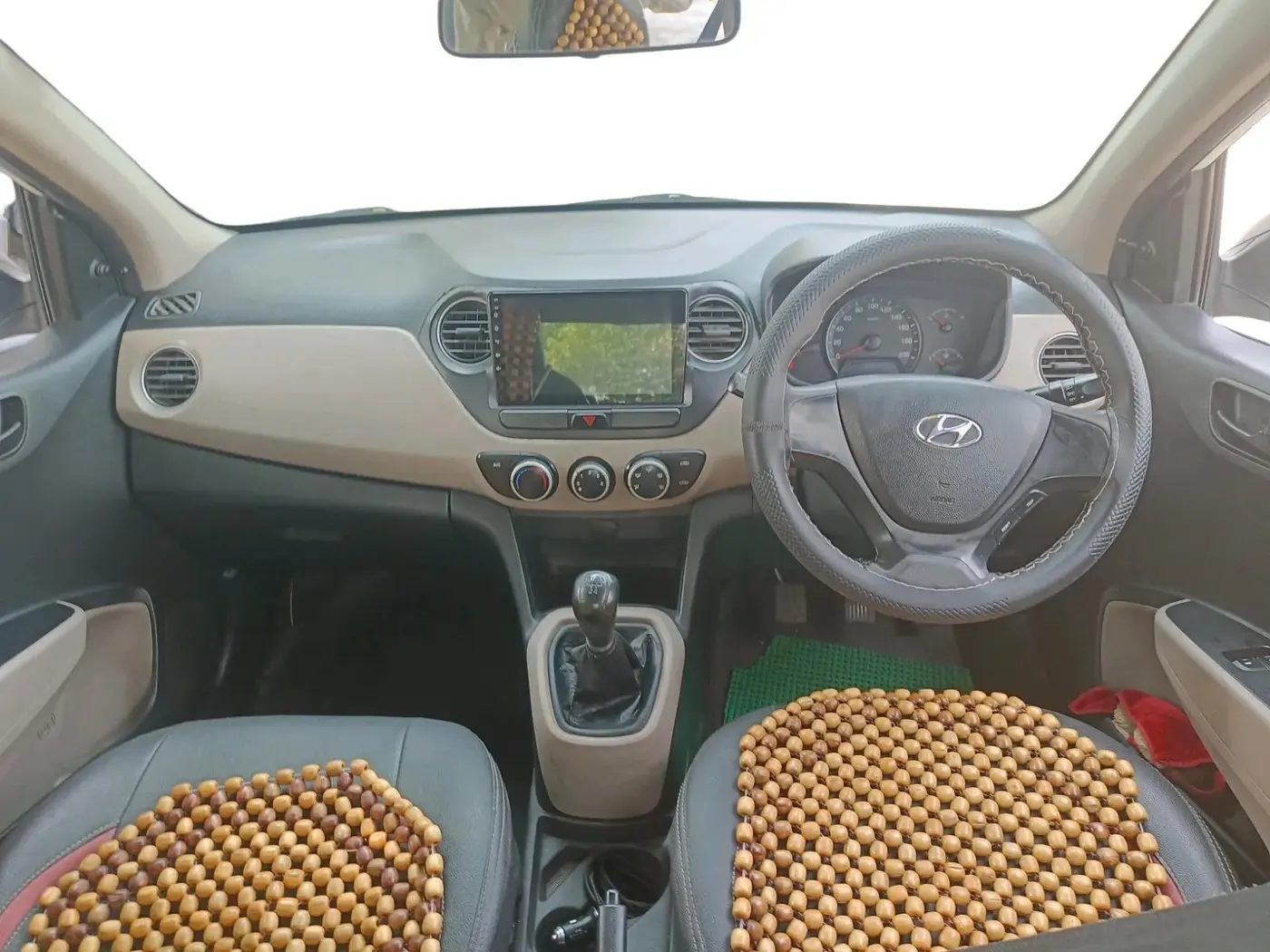 2017 Hyundai Xcent CRDI + ABS, Diesel, Manual, 1,70,149 km, interior
