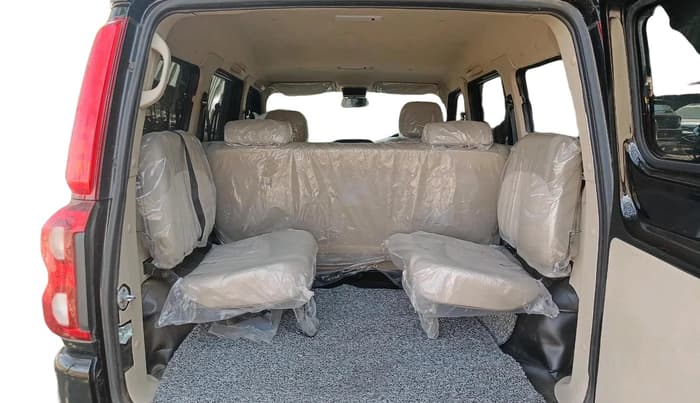 2025 Mahindra SCORPIO CLASSIC S11 7STR, Diesel, Manual, 12,194 km, exterior