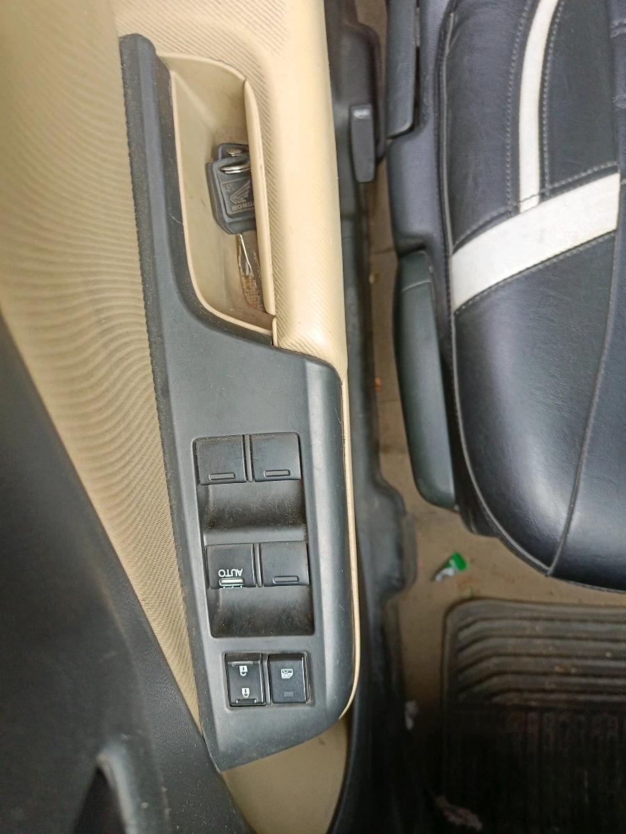 2014 Honda City 1.5L I-DTEC SV, Diesel, Manual, 1,07,655 km, interior