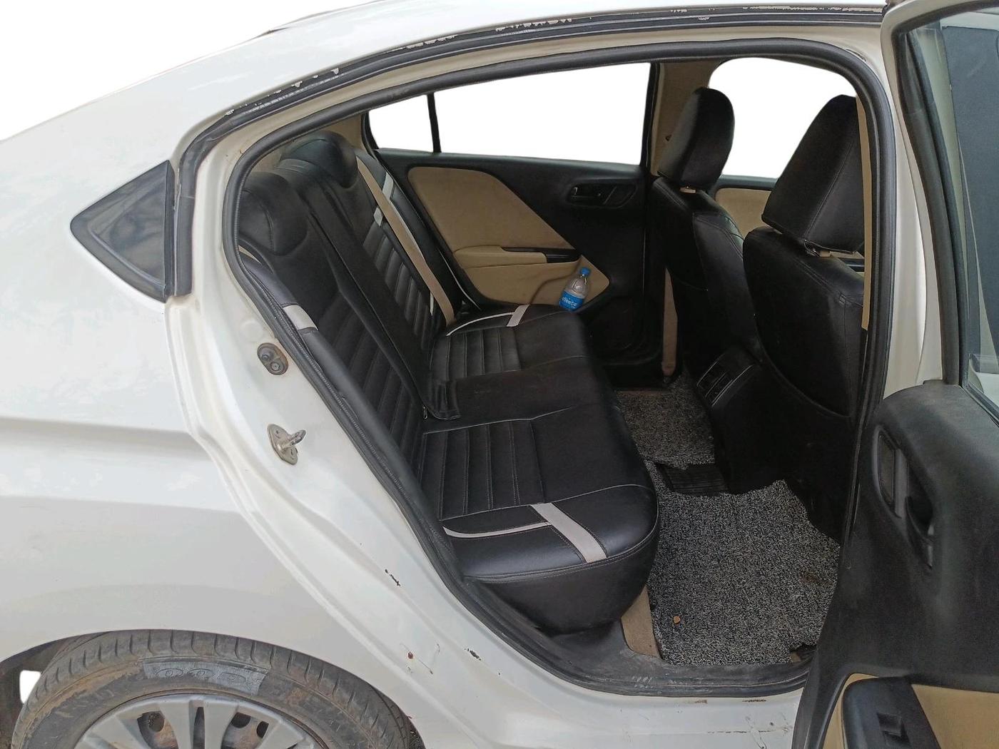 2014 Honda City 1.5L I-DTEC SV, Diesel, Manual, 1,07,655 km, interior