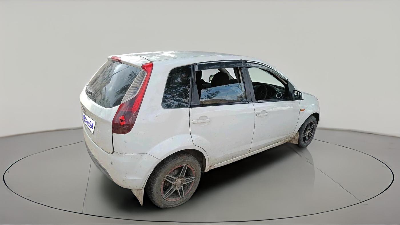 2012 Ford Figo TITANIUM 1.4 DIESEL, Diesel, Manual, 1,20,798 km, exterior