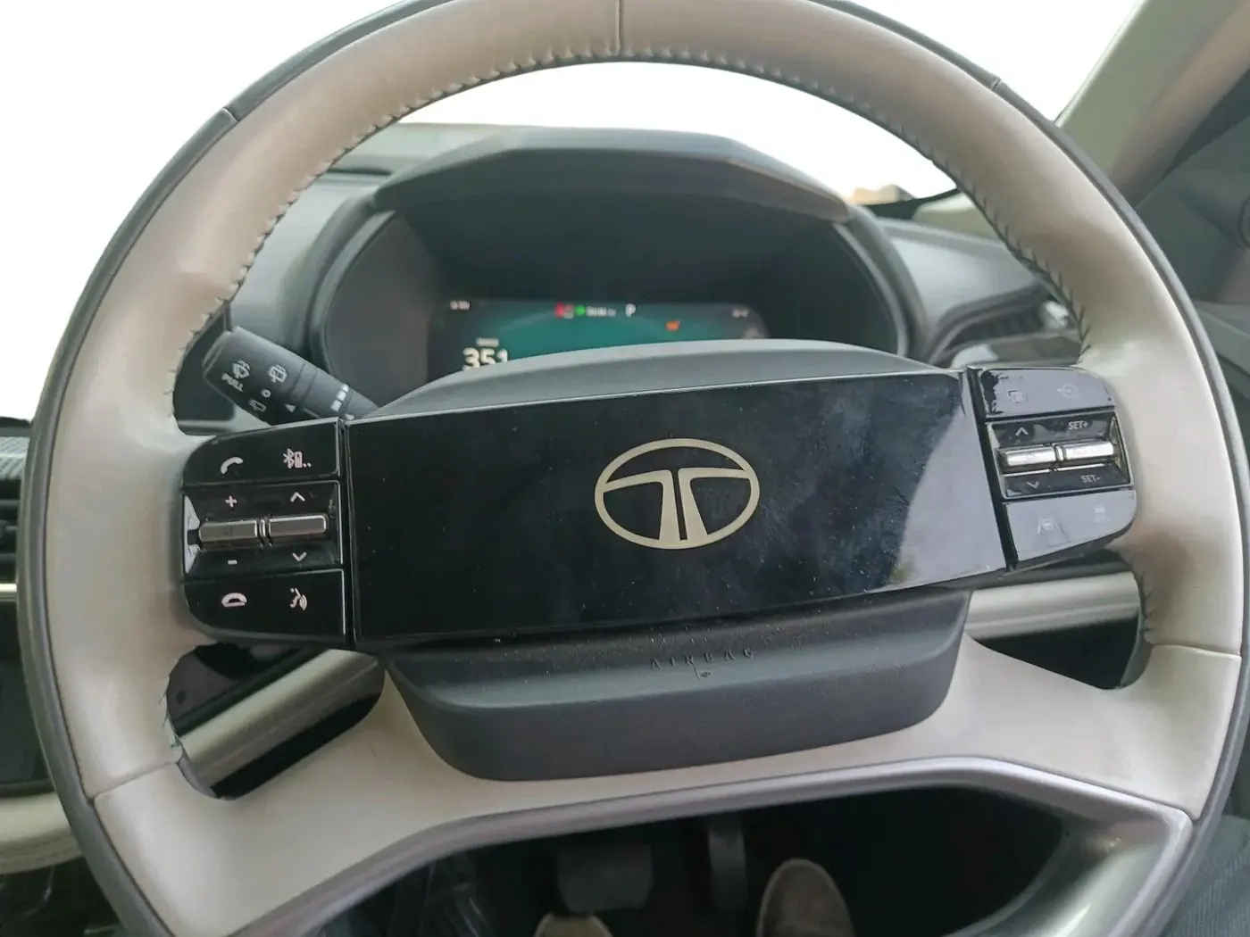 2025 Tata Harrier EV Empowered 75, Electric, Automatic, 31,078 km, interior