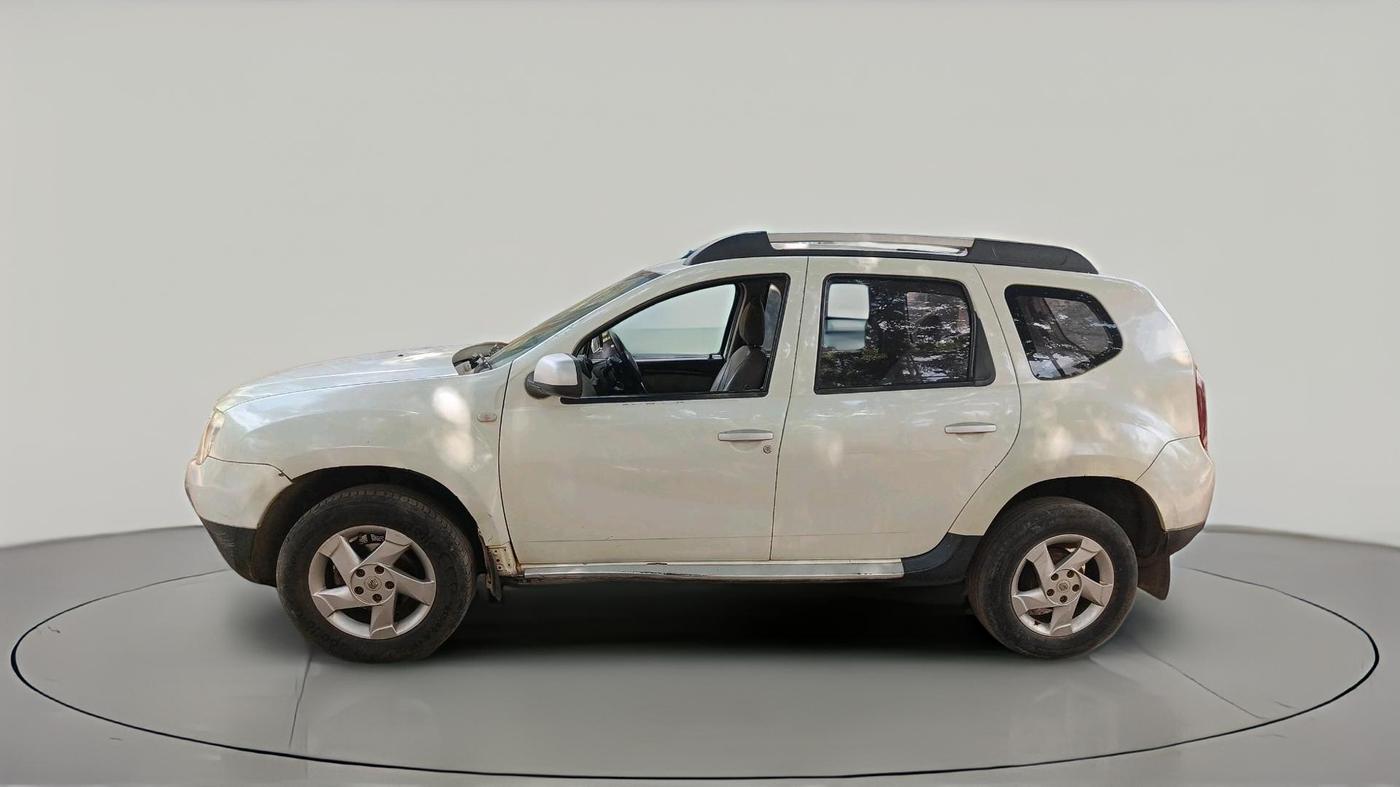 2013 Renault Duster 110 PS RXZ DIESEL, Diesel, Manual, 2,46,266 km, exterior