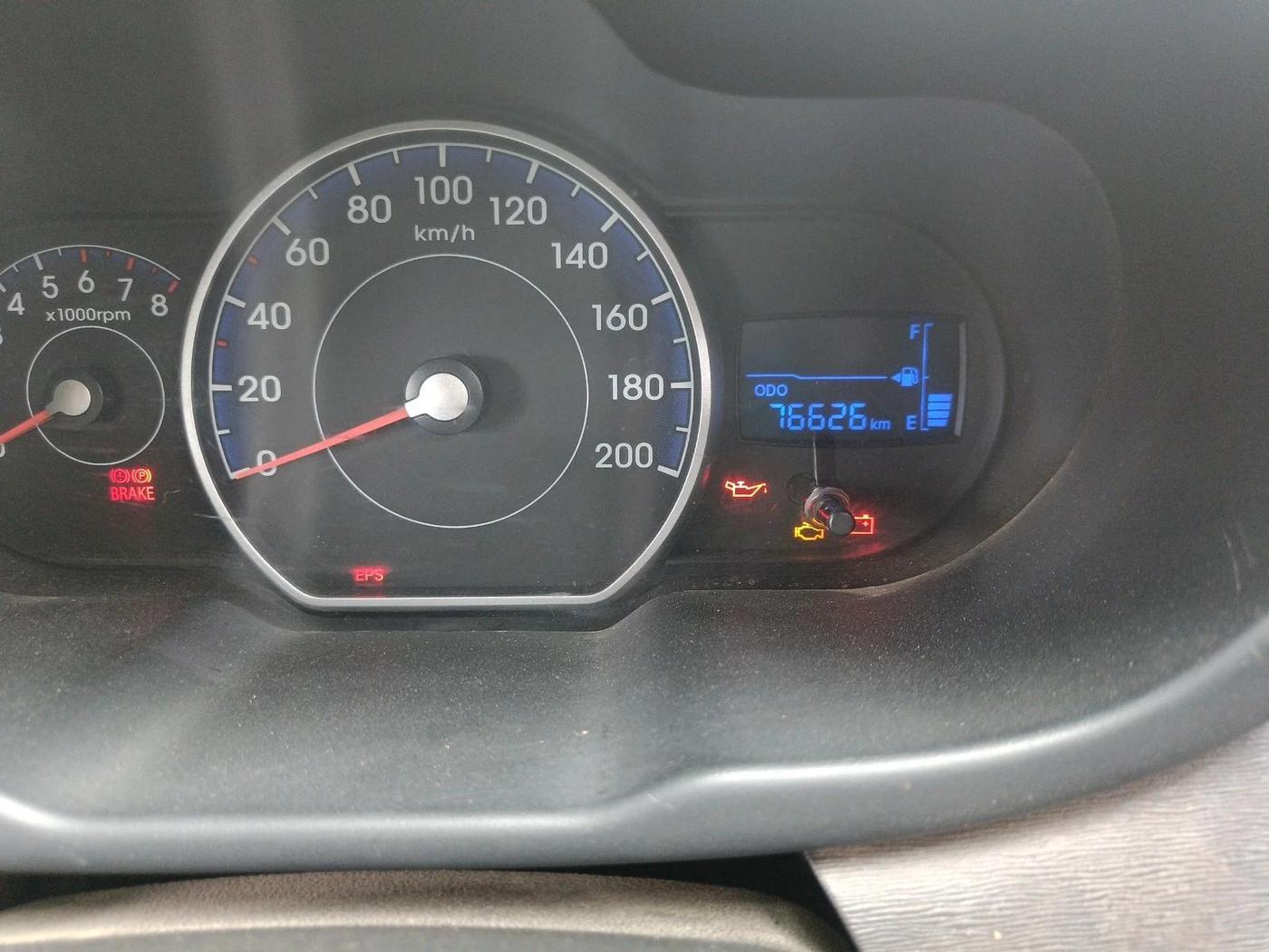 2011 Hyundai i10 MAGNA 1.1, Petrol, Manual, 76,626 km, interior