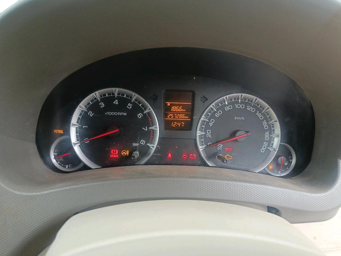 2015 Maruti Ertiga VXI CNG, CNG, Manual, 2,57,286 km, interior