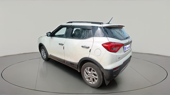 2022 Mahindra XUV300 W8 1.5 DIESEL, Diesel, Manual, 84,650 km, exterior