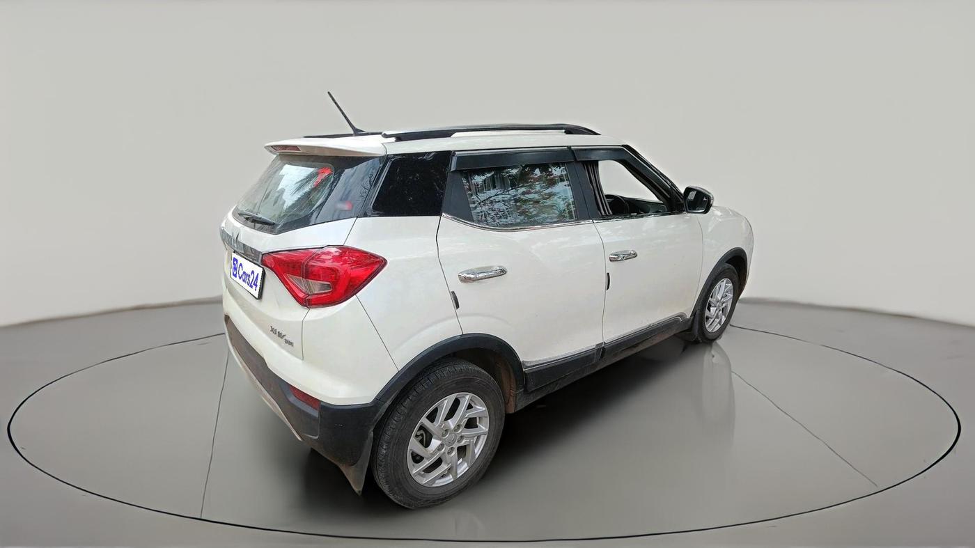 2022 Mahindra XUV300 W8 1.5 DIESEL, Diesel, Manual, 84,650 km, exterior