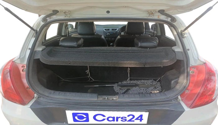 2013 Maruti Swift VXI, Petrol, Manual, 1,67,590 km, exterior
