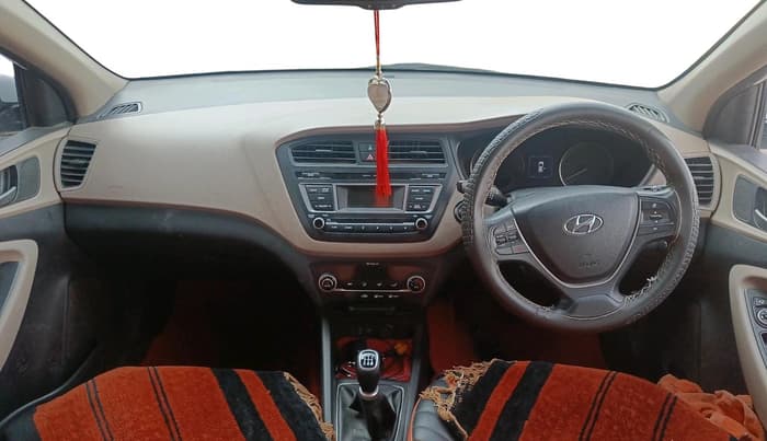 2017 Hyundai Elite i20 ASTA 1.2, Petrol, Manual, 51,583 km, interior