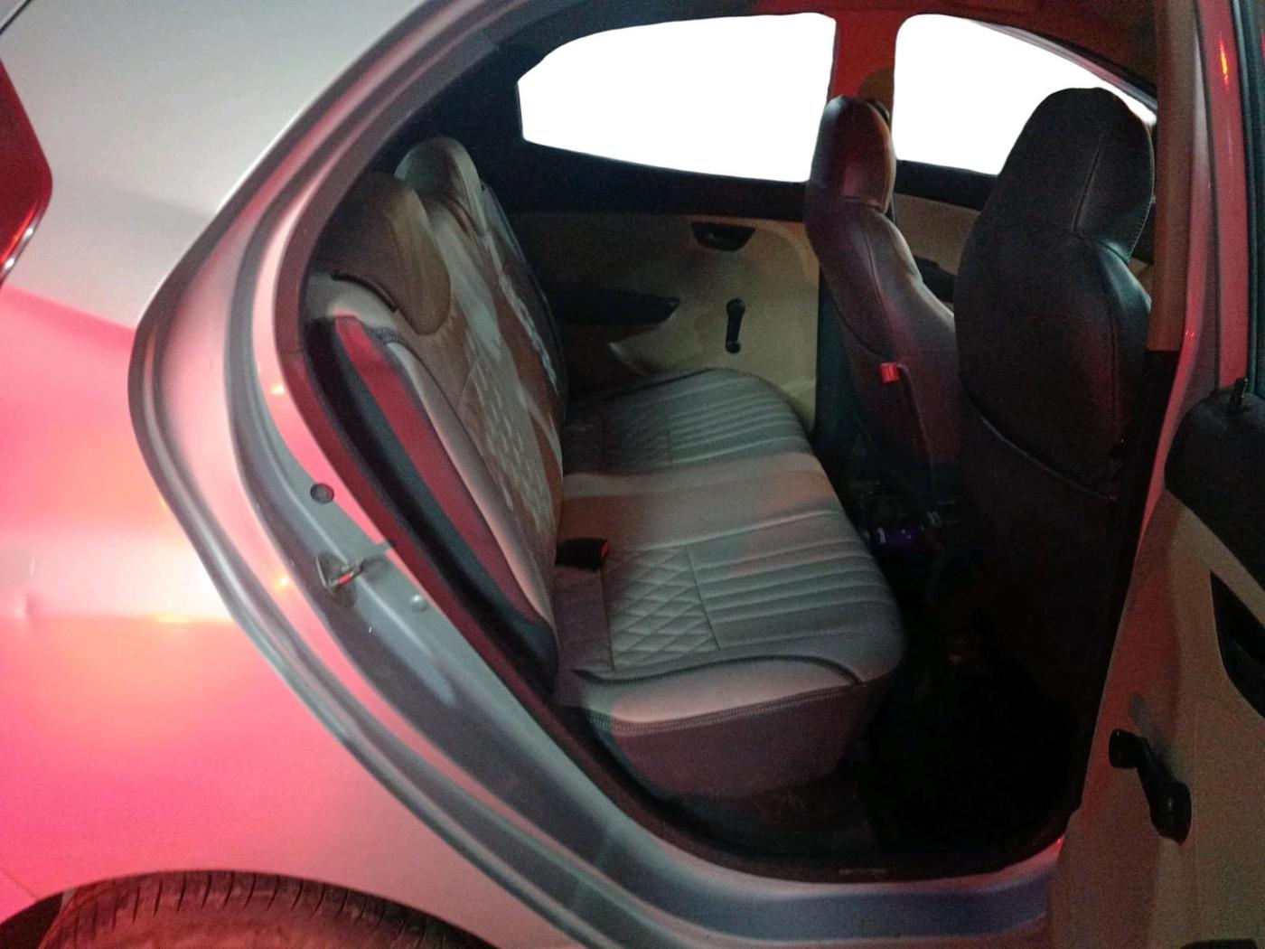 2016 Hyundai Eon ERA +, Petrol, Manual, 71,872 km, interior