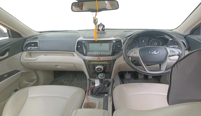 2021 Mahindra XUV300 W8 (O) 1.5 DIESEL, Diesel, Manual, 1,14,810 km, interior