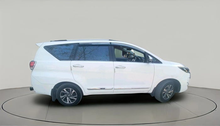 2024 Toyota Innova Crysta 2.4 VX 8STR, Diesel, Manual, 54,492 km, exterior