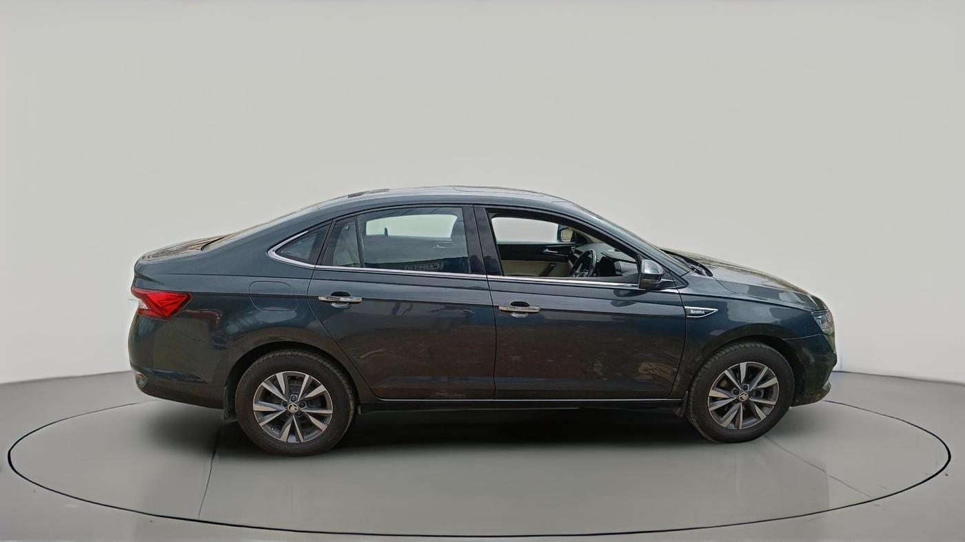 2022 Skoda SLAVIA STYLE 1.0L TSI AT, Petrol, Automatic, 58,136 km, exterior