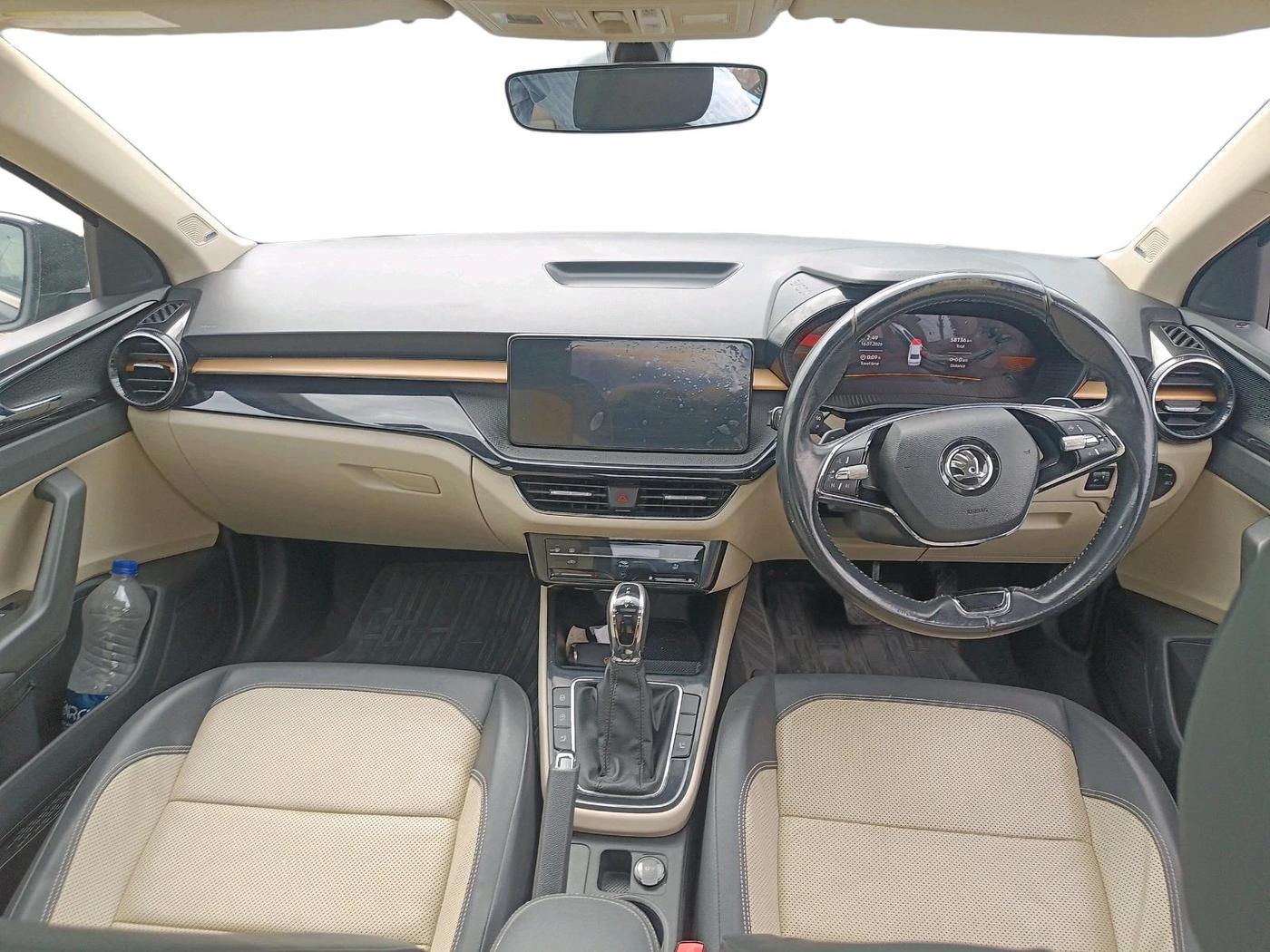2022 Skoda SLAVIA STYLE 1.0L TSI AT, Petrol, Automatic, 58,136 km, interior