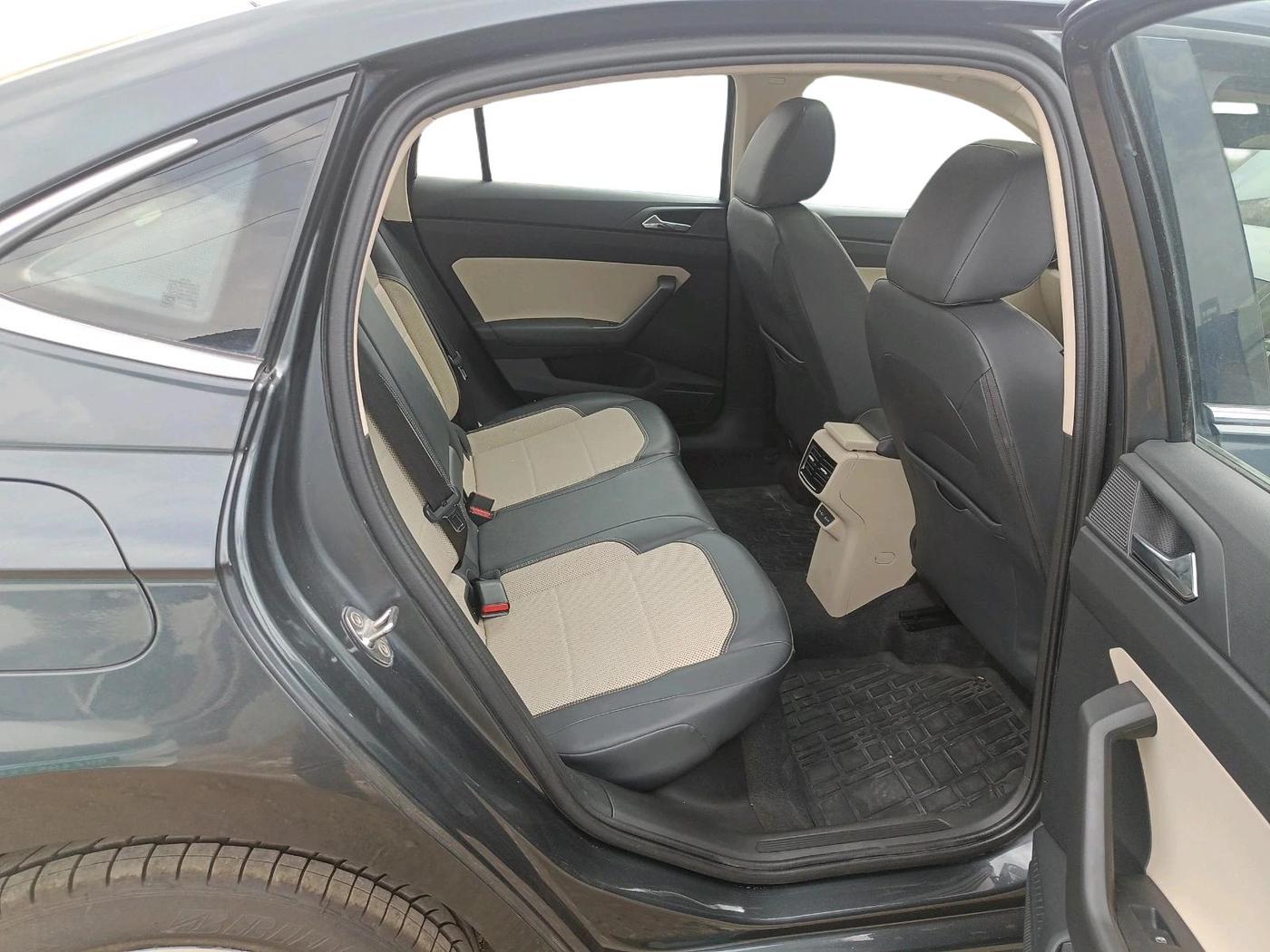 2022 Skoda SLAVIA STYLE 1.0L TSI AT, Petrol, Automatic, 58,136 km, interior