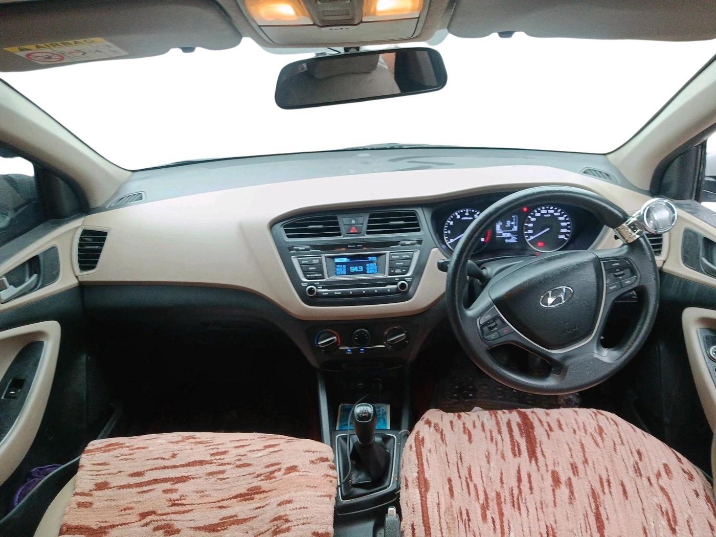 2016 Hyundai Elite i20 MAGNA 1.2, Petrol, Manual, 94,268 km, interior