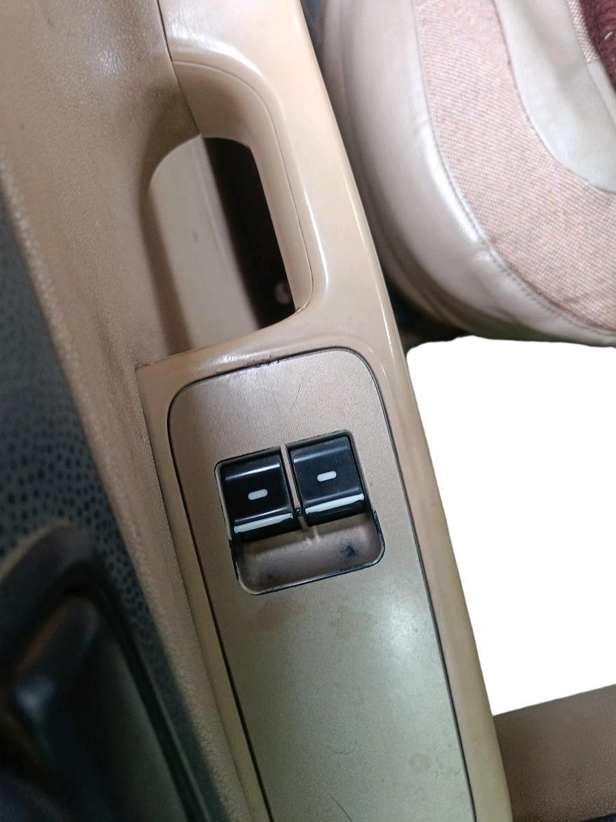 2014 Tata Indica Vista LX TDI, Diesel, Manual, 2,40,263 km, interior