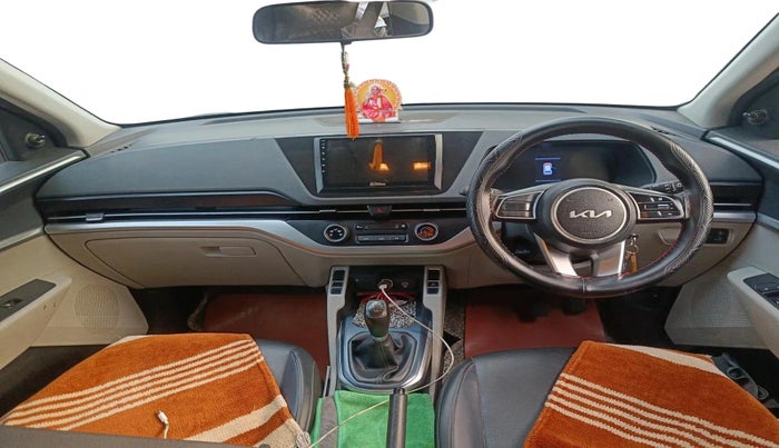 2023 KIA CARENS PREMIUM 1.5 DIESEL IMT 7 STR, Diesel, Manual, 1,09,320 km, interior