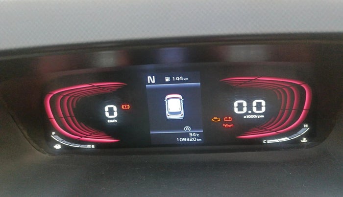 2023 KIA CARENS PREMIUM 1.5 DIESEL IMT 7 STR, Diesel, Manual, 1,09,320 km, interior