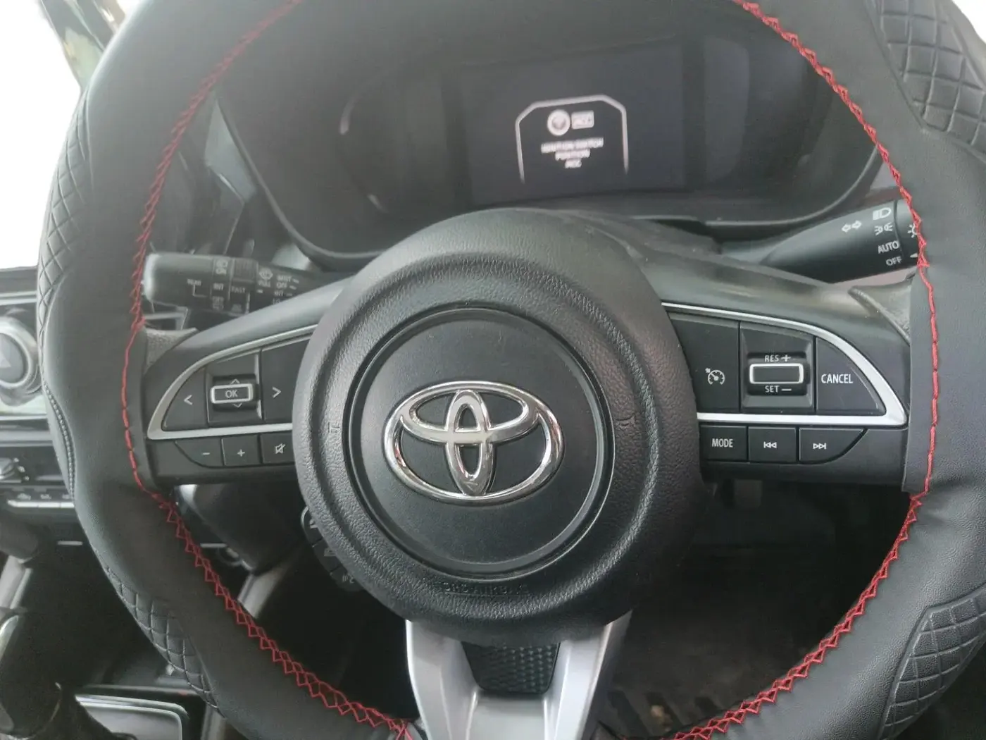 2024 Toyota URBAN CRUISER HYRYDER G HYBRID, Hybrid, Automatic, 25,614 km, interior