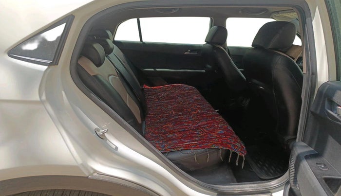 2015 Hyundai Creta SX PLUS AT 1.6 DIESEL, Diesel, Automatic, 1,98,337 km, interior