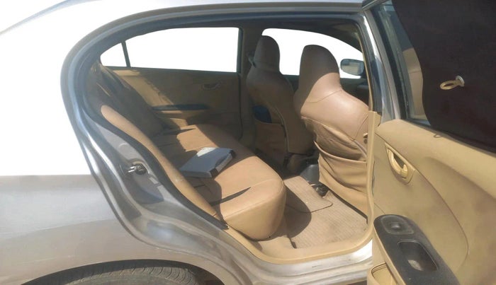 2014 Honda Amaze 1.5L I-DTEC E, Diesel, Manual, 1,19,486 km, interior