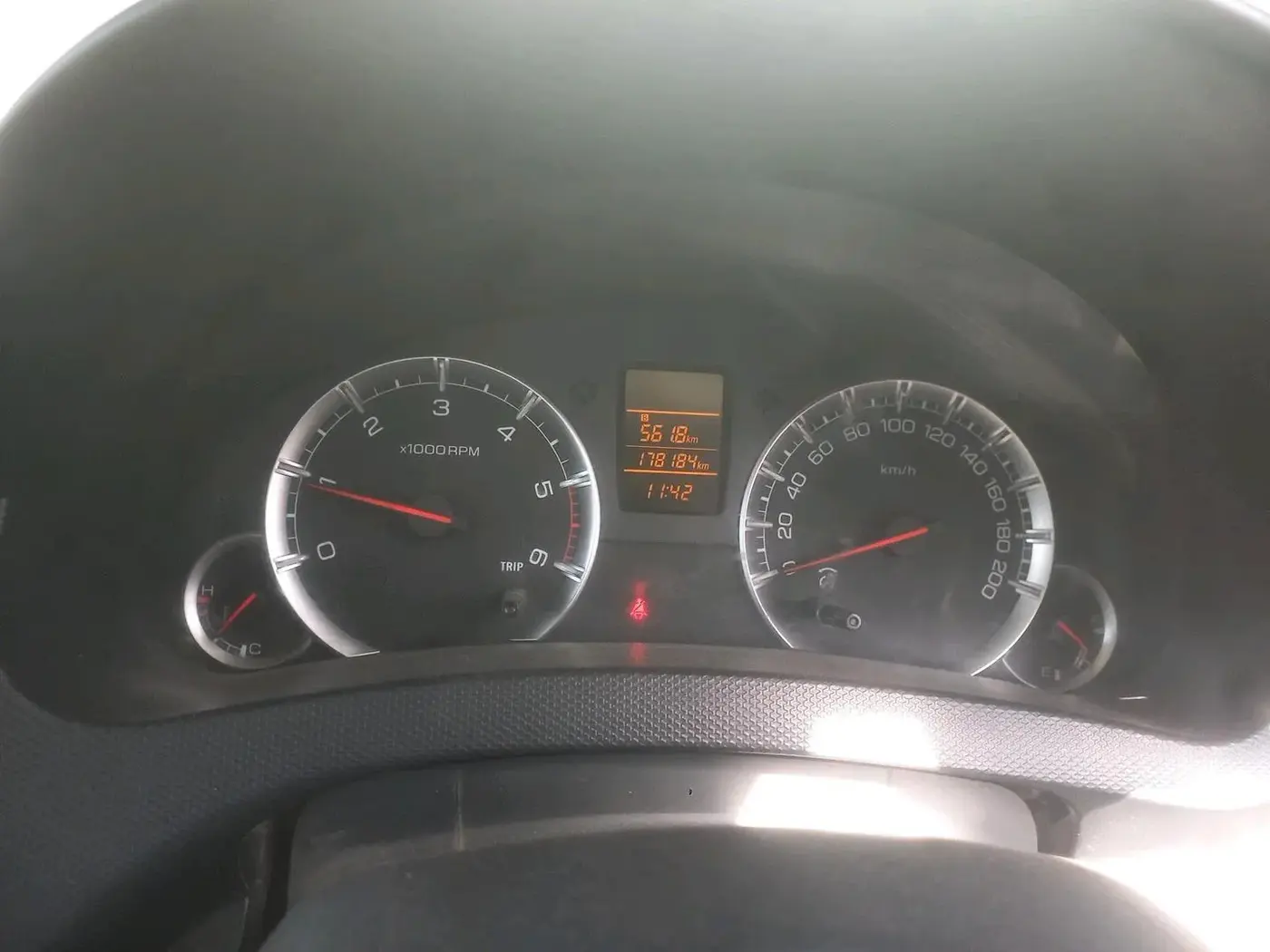2014 Maruti Swift VDI, Diesel, Manual, 1,78,184 km, interior