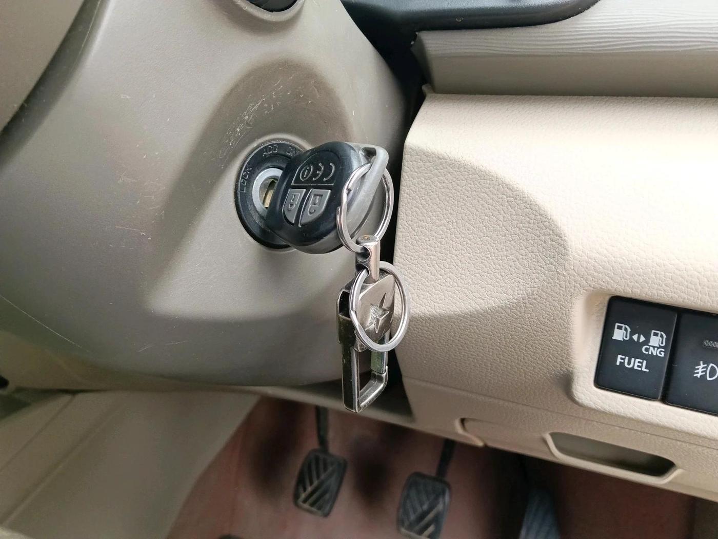 2023 Maruti Ertiga   VXI (O) CNG, CNG, Manual, 71,396 km, interior
