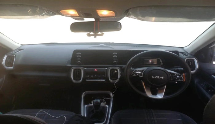 2025 KIA SONET HTK (O) 1.5 Diesel MT, Diesel, Manual, 20,305 km, interior