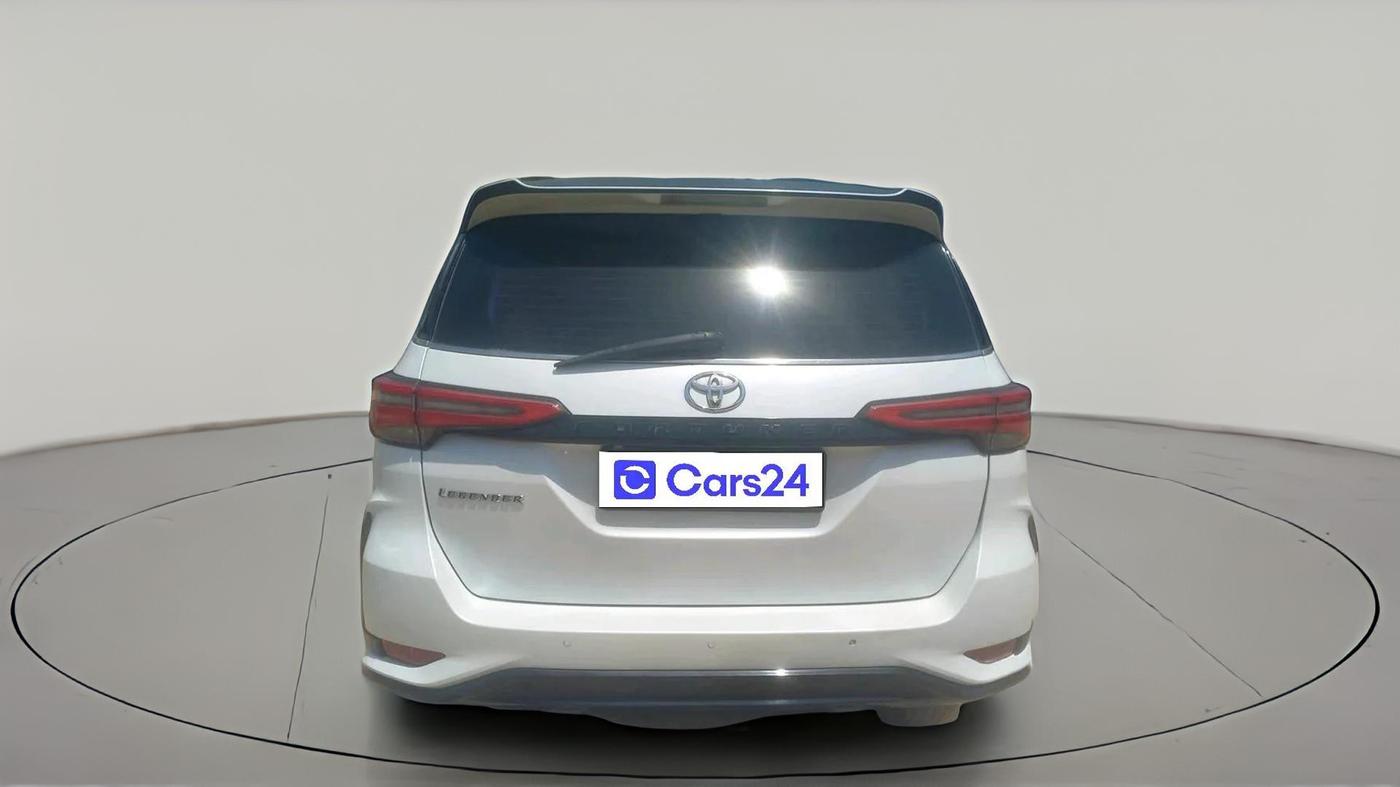 2023 Toyota Fortuner 4X2 AT 2.8 LEGENDER, Diesel, Automatic, 26,826 km, exterior