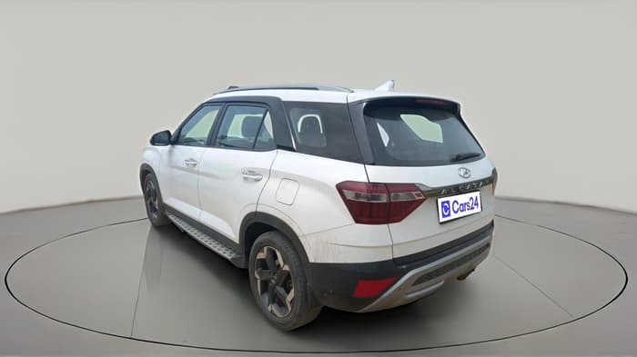 2022 Hyundai ALCAZAR PLATINUM(O) 6STR 1.5 AT, Diesel, Automatic, 1,49,871 km, exterior